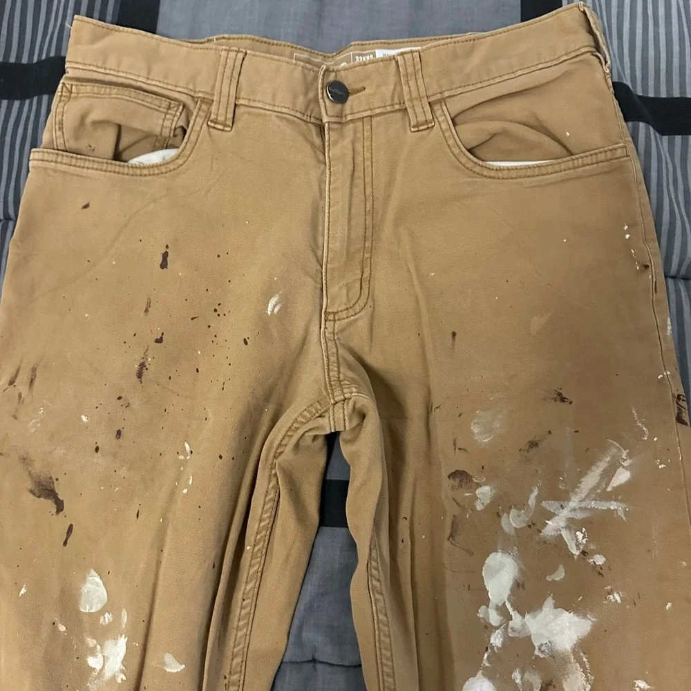 Carhartt tan pants with paint splatter 32x32‎ 102517 918 Relaxed Fit